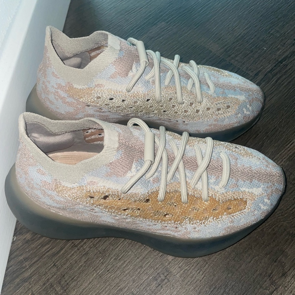 Yeezy boost 380